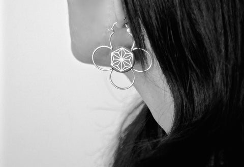 Big statement quatrefoil Bidri hoops - Lai